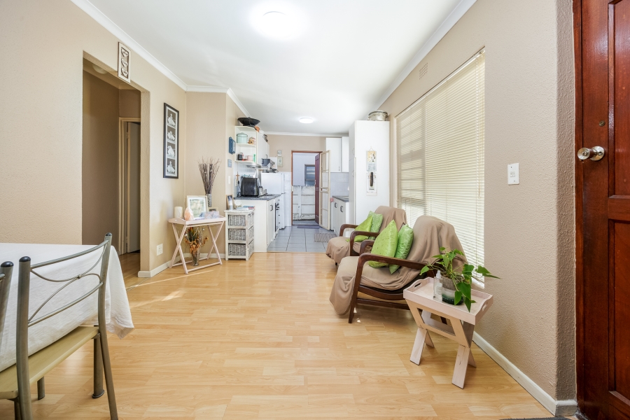 2 Bedroom Property for Sale in St Dumas Western Cape